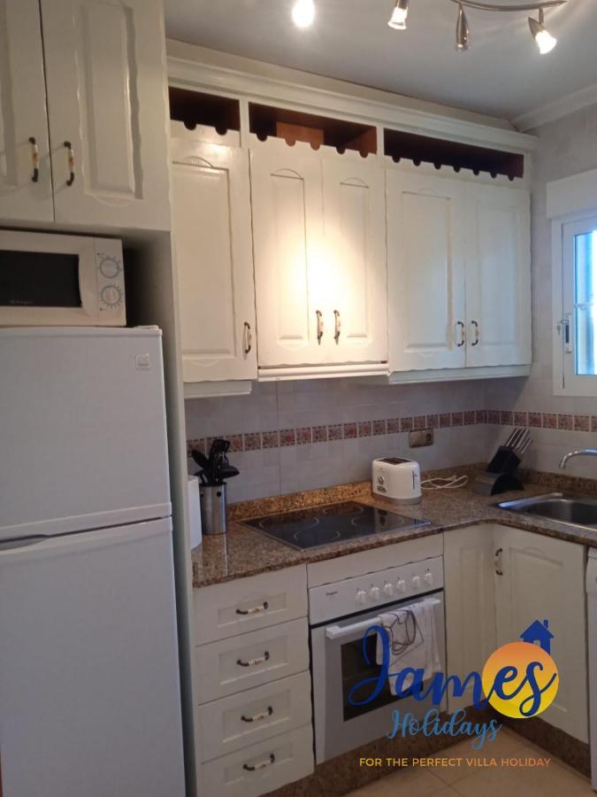 Playa Golf R5 1St Floor Apartment With Comm Pool P248 Orihuela Bagian luar foto