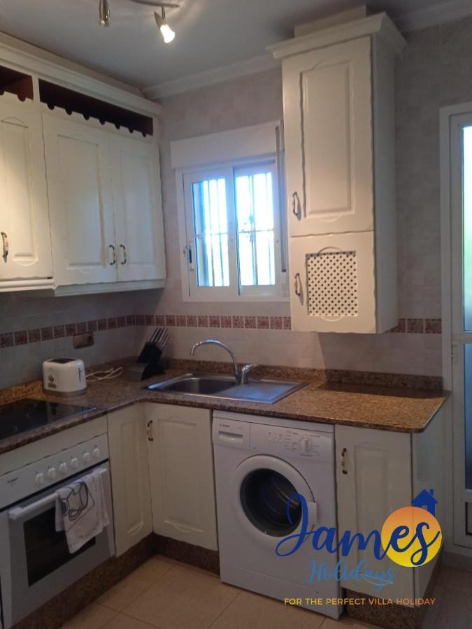 Playa Golf R5 1St Floor Apartment With Comm Pool P248 Orihuela Bagian luar foto